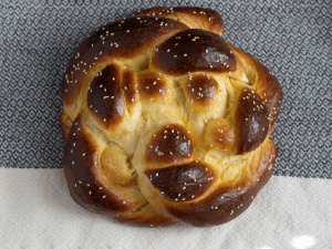 braided egg bread challah